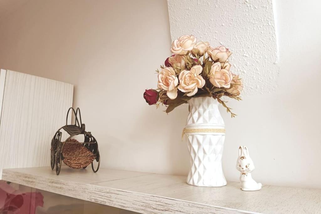 Sunny 2-Bedroom Maisonette Varna & Parking Экстерьер фото